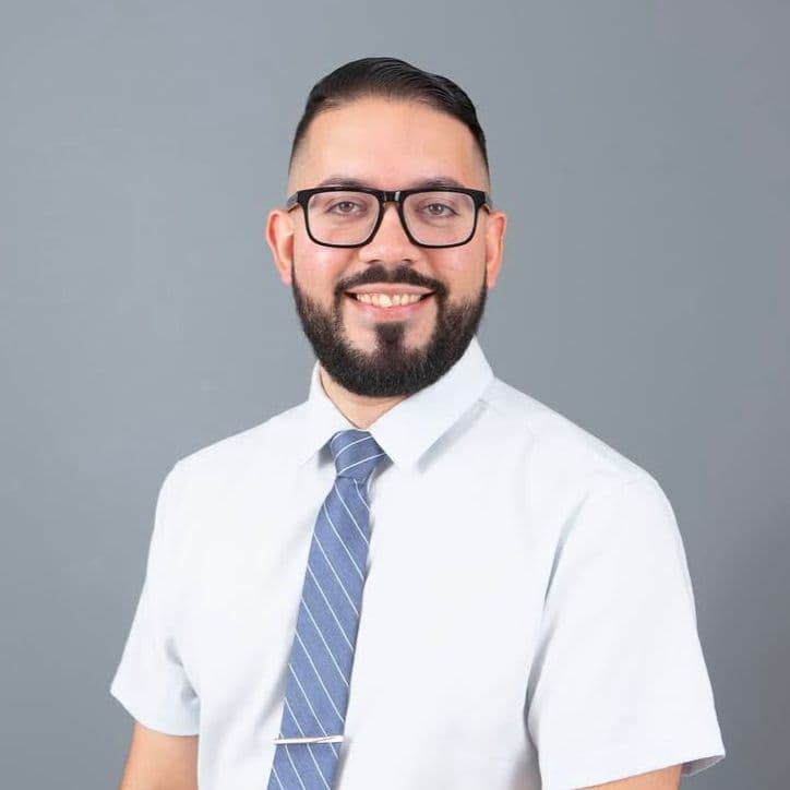 Jonathan DeLeon, founder of Go Car Advisor℠